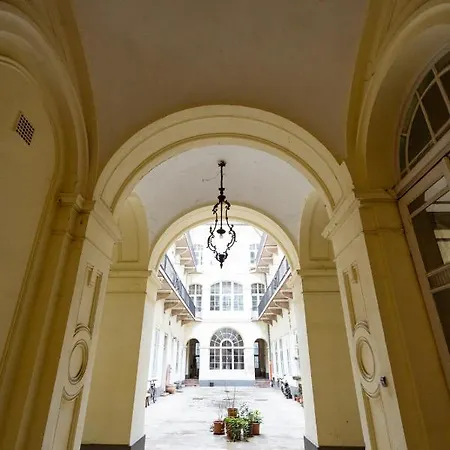 Apartmán Danube Waterfront View At Chain Bridge