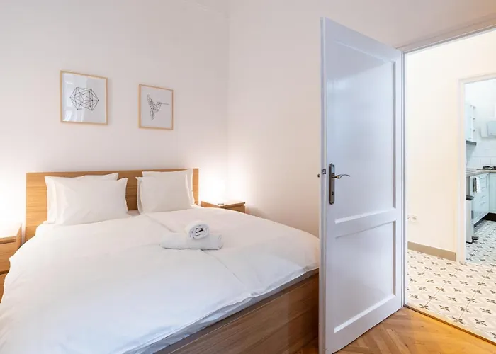 Apartman Danube Waterfront View At Chain Bridge *