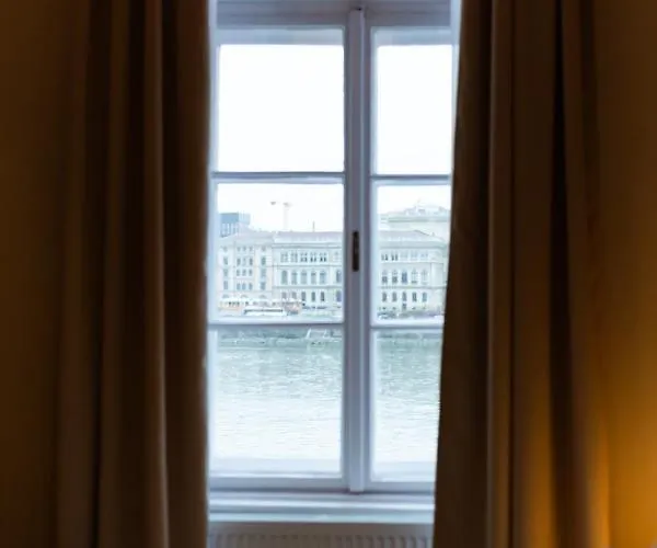 Danube Waterfront View At Chain Bridge *