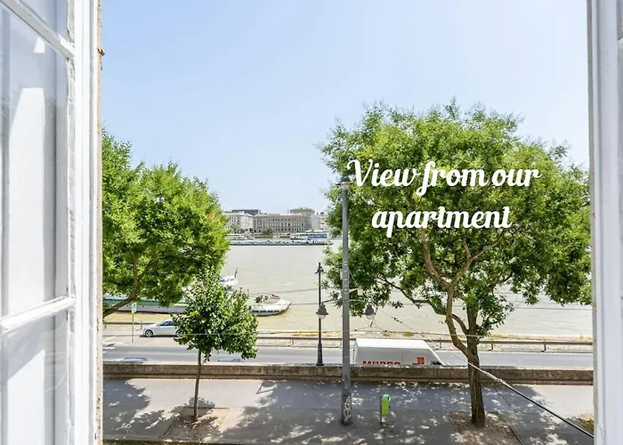Danube Waterfront View At Chain Bridge